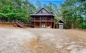 Belle Star Cabin